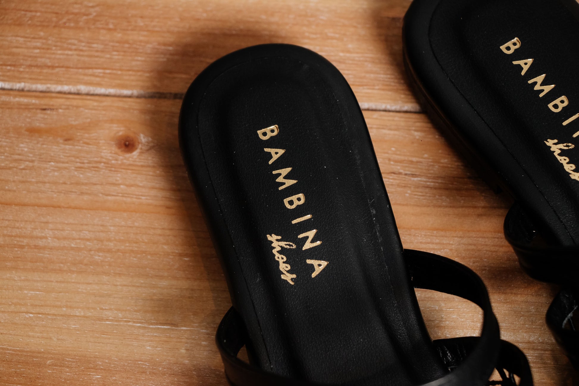 baleta en cuero color negro para mujer ideal para vestir casual