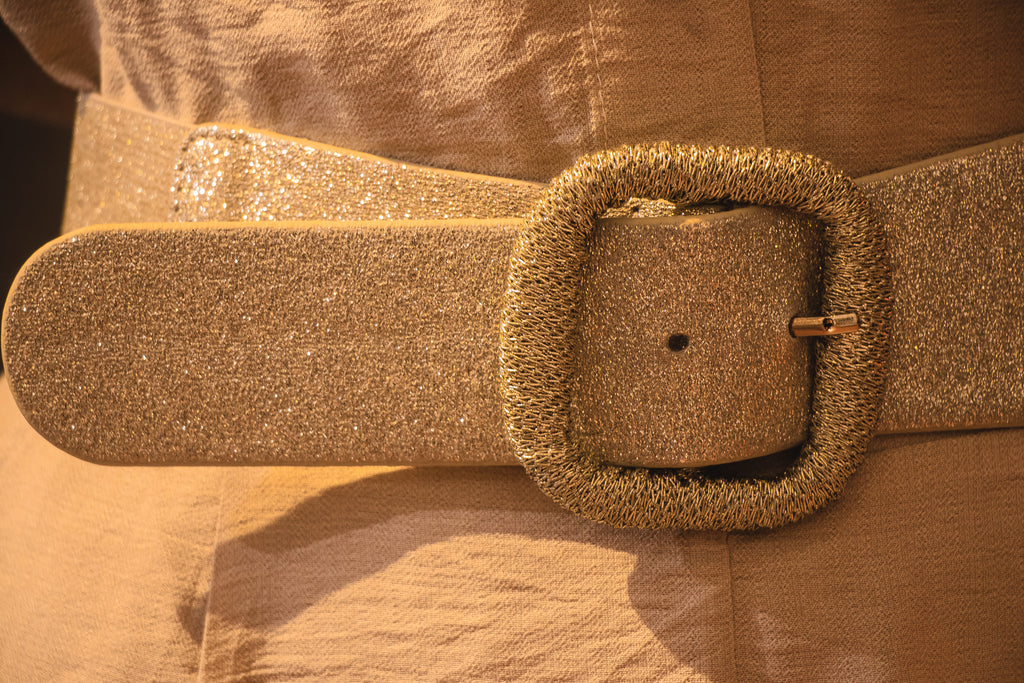 Cinturón Dorado Glam Stretch – Elástico y Ajustable